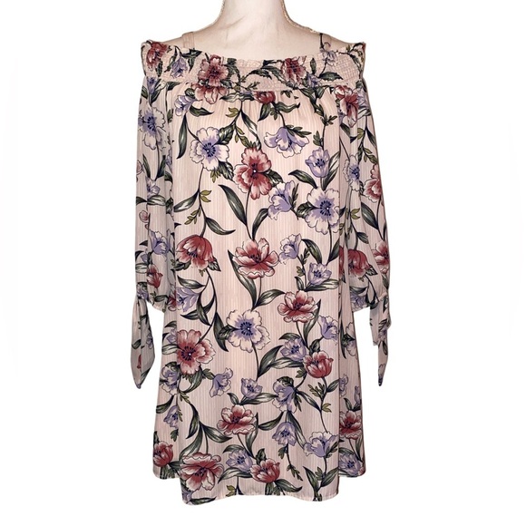 As U Wish Women’s Dress Floral Pattern SZ M - Picture 1 of 5